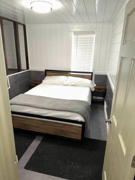Hot Tub 5 Beds Lejlighed Moorhead Eksteriør billede